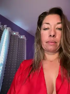 MiraKisssn Live XXX chat