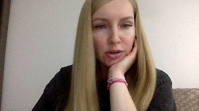 Neralith's Live XXX Chat