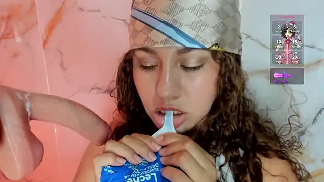 Chat +18 de hade_cute ao vivo