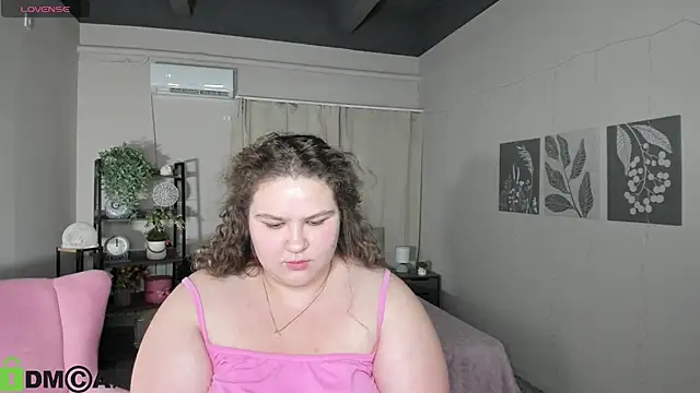 SofiRoce লাইভ XXX চ্যাট
