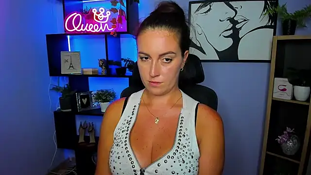 Chatroom XXX en direct de FUN_AMI