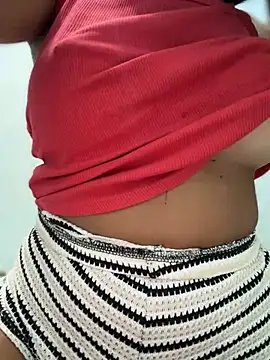 Ambra0531 现场XXX聊天