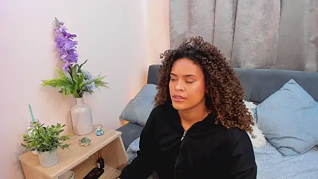 Amelia_bss' Live XXX Chat