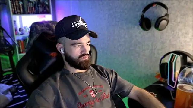 _Serious_Man Chat XXX live