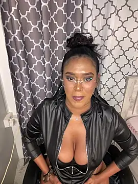 Emii_Love 라이브 XXX 채팅