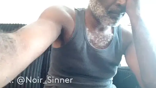 sinnernoir's Live XXX Chat