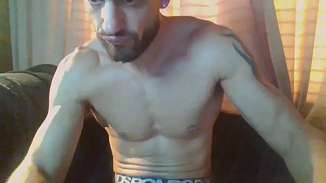 XXX chat uživo modela Maxpac_roccox