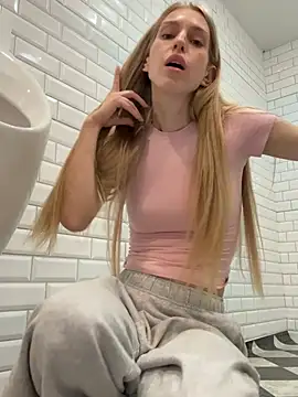 kira_mia Live XXX-Chat