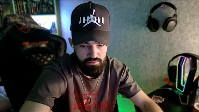 Chat +18 de _Serious_Man ao vivo