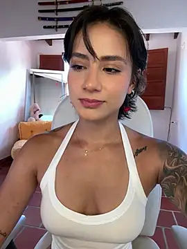 Ale_Lewis Adlı Modelin Web Kamerası Şovu