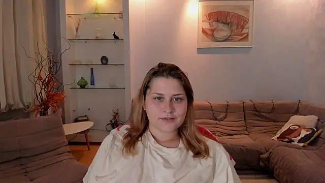 Chat XXX en directo de NoraLiin