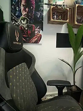 sami_zone élő XXX-chatje