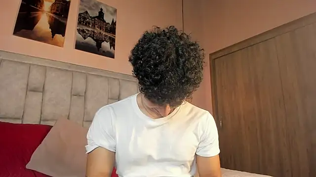 Kairoxxx_ Live XXX Chat