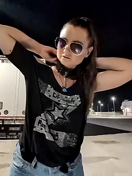 Chat +18 de Samira-Summer ao vivo