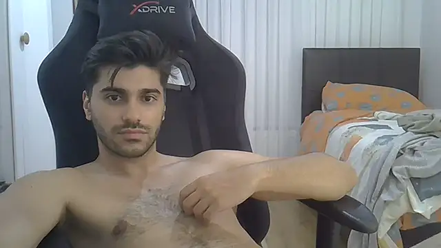 ciceroable Adlı Modelin Canlı XXX Sohbeti