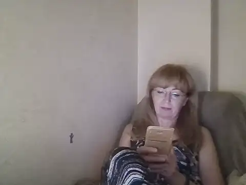 AetherPulsy's Live XXX Chat