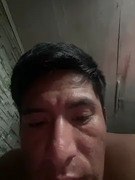 max70di Pertunjukan Webcam