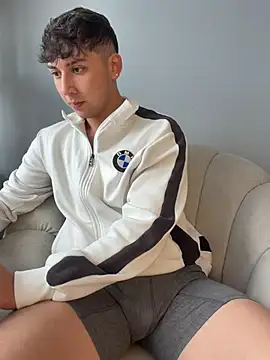 Chat XXX Live OLIVER_K