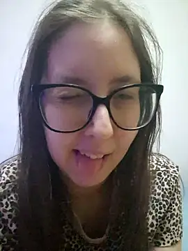 Sarah459's Live XXX Chat