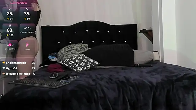 Amy_Aloqua 라이브 XXX 채팅