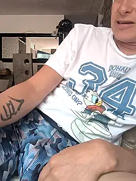 Tiger_cryad Chat XXX live
