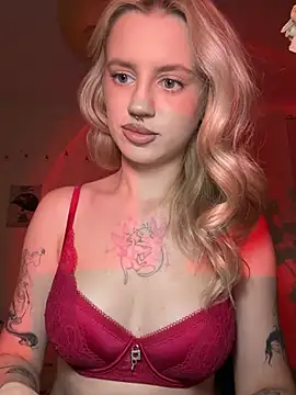 blondiedoll Webcam show