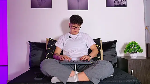 alex_noan Live XXX chat