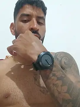 Alexsexygamer: διαδικτυακό σόου στην κάμερα
