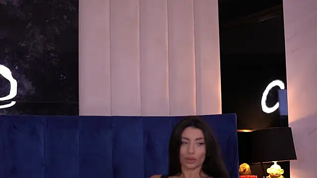 ChloeSin's Live XXX Chat