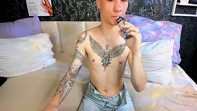XXX chat uživo modela Mel_Fizz