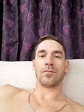 FreeRider111 Live XXX-Chat
