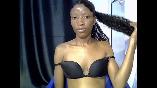 slimxxxdool's Live XXX Chat