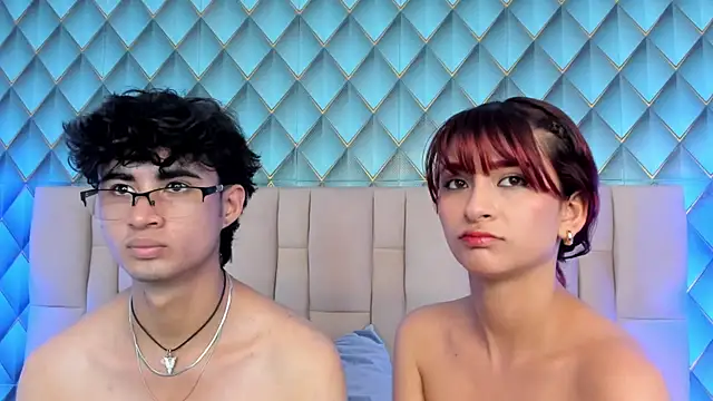 Sofia-Ethan Chat XXX in diretta