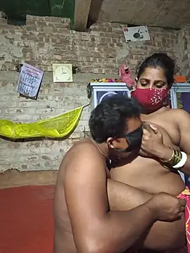 Sagarika-24's Live XXX Chat