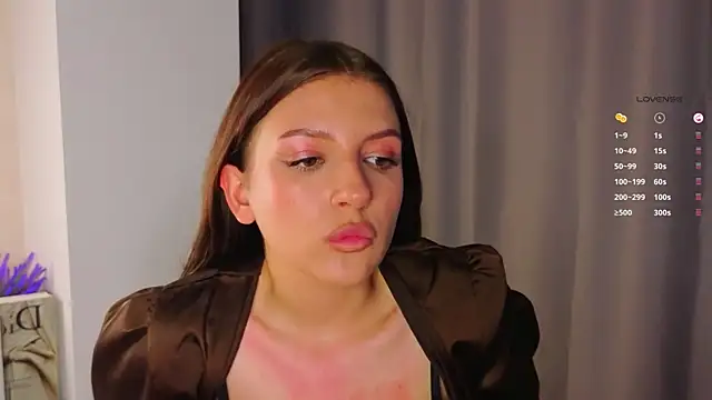 XXX chat uživo modela WoofBus