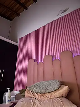 Camila_Noer Adlı Modelin Canlı XXX Sohbeti