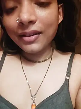 SweetTsAngel's Live XXX Chat