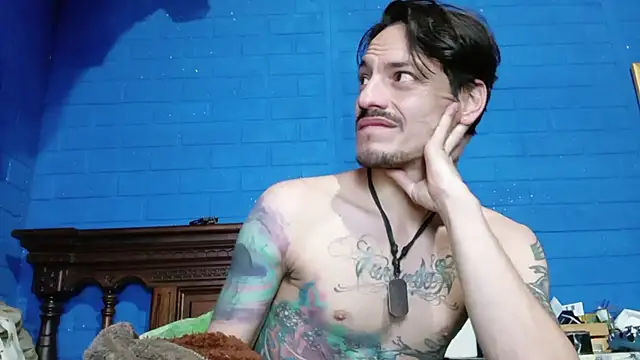 Alan_summer live XXX chat