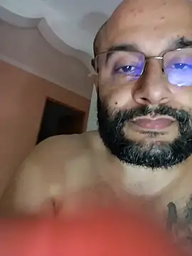 Luke__09 XXX чат на живо