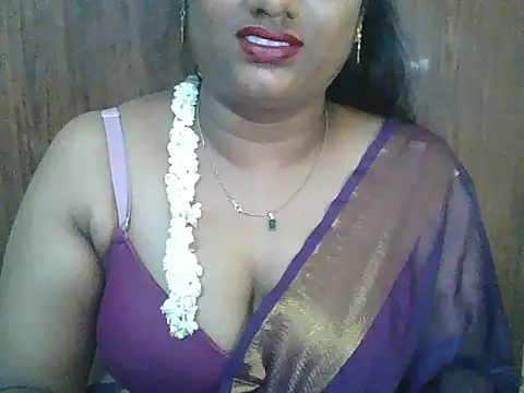 Živý XXX chat Tamil_hot_Shalini