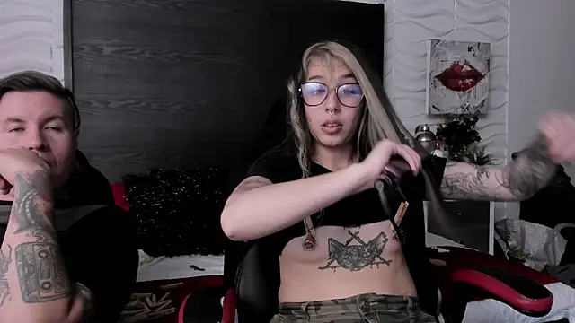 Webkamerová show inkedsinners_