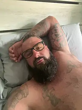 alphareign85 élő XXX-chatje