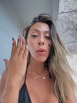 Palmer__ লাইভ XXX চ্যাট