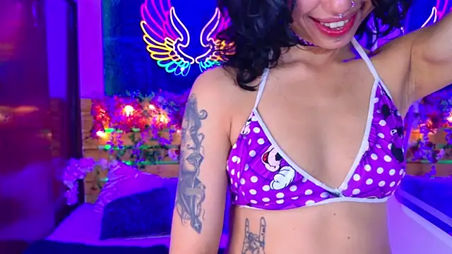 Chat XXX ao vivo de REDHOTTER_