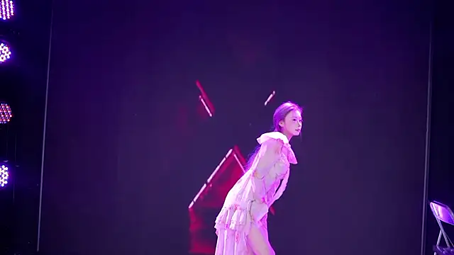 Red-666 现场XXX聊天