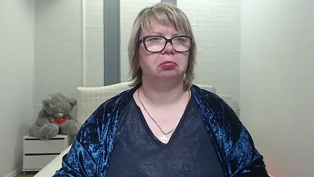 Živý XXX chat BonnnyBoobsy