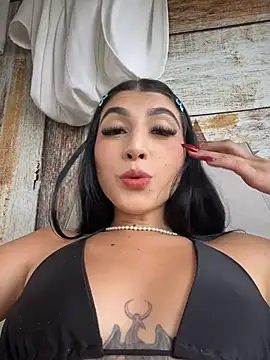 BadLilAngelXXX's Live XXX Chat