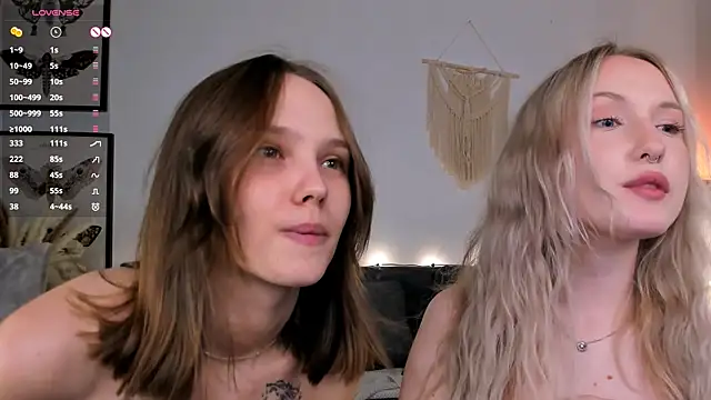 lisaluve élő XXX-chatje