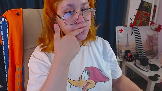 Chat XXX ao vivo de Judith_hypnosiss