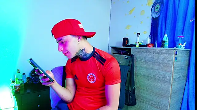 Chat XXX en directo de 7_Saturno_7